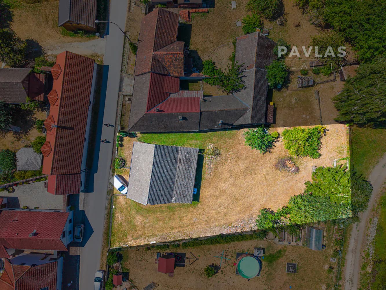 Prodej stavebního pozemku 1 086 m² s původní stodolou – Buková u Nových Hradů (obec Olešnice)