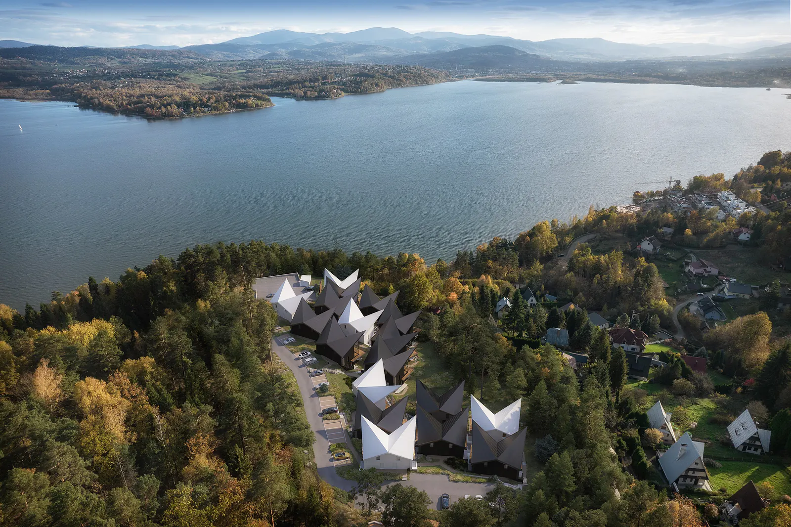 TREESNA Lake Villas & SPA